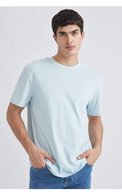 DeFactoFit New Regular Fit Bisiklet Yaka Basic Kısa Kollu %100 Pamuk Tişört V7699AZ24SPBE506