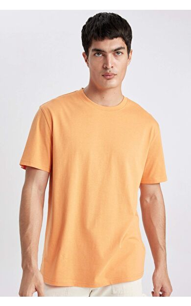 DeFactoFit New Regular Fit Bisiklet Yaka Basic Kısa Kollu %100 Pamuk Tişört V7699AZ24SPOG71