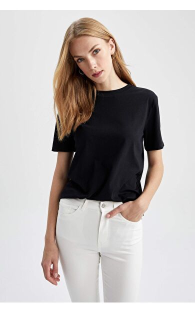 Regular Fit Bisiklet Yaka Kısa Kollu %100 Pamuk Tişört