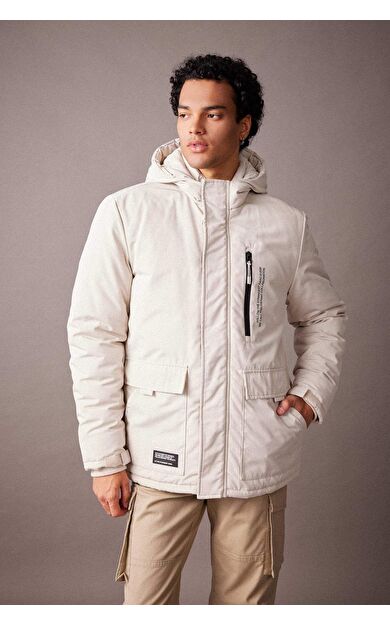 Regular Fit Kapüşonlu Mont