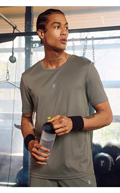 DeFactoFit Slim Fit Bisiklet Yaka Baskılı Sporcu Tişört X6142AZ24SPKH457