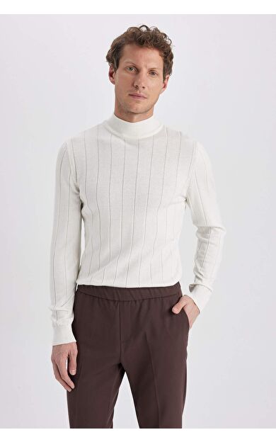 DeFactoFit Slim Fit Yarım Balıkçı Yaka Kazak