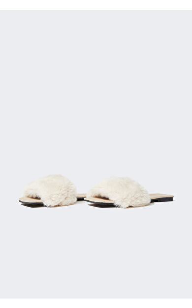 DeFacto Kadın Fall in Love Düz Taban Kışlık Slip On Ev Terliği