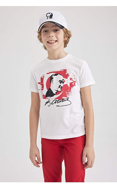 DeFactoFit Erkek Çocuk Atatürk Baskılı Kısa Kollu Tişört Beyaz