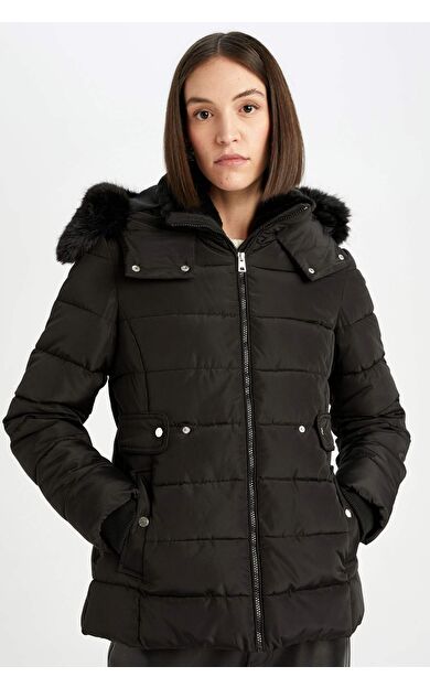 DeFacto Su İtici Hafif Uzun Şişme Mont Çıkarılabilir Suni Kürk Kapüşonlu Kapitoneli Fermuar Çıtçıtlı Cepli