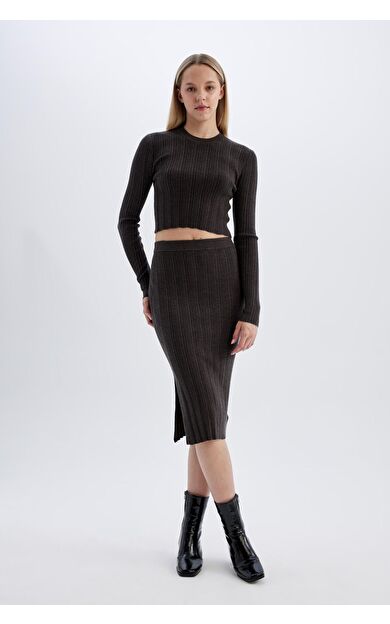 DeFacto Coool Slim Fit Yırtmaçlı Triko Midi Etek