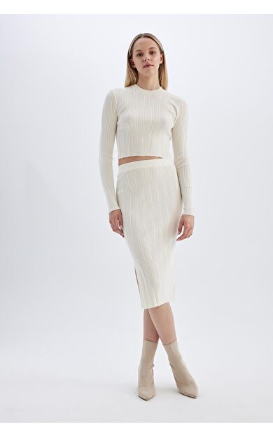 DeFacto Coool Slim Fit Yırtmaçlı Triko Midi Etek