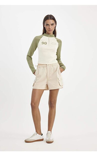 DeFacto DeFactoFit Coool Regular Fit Normal Bel Kısa Paça Gabardin Şort A3688AX24HSBG155