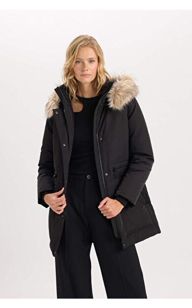 DeFacto Su İtici Şişme Mont Parka Oversize Geniş Kalıp Çıkarılabilir Suni Kürk Kapüşonlu Fermuarlı Çıtçıt Kapamalı Cepli