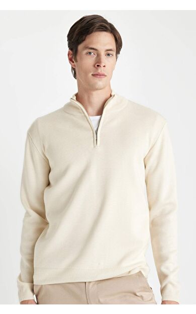 DeFactoFit Standart Fit Fermuarlı Dik Yaka Kazak