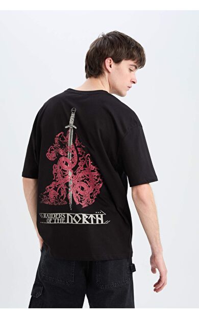 DeFacto Vikings Valhalla Oversize Geniş Kalıp Bisiklet Yaka Sırt Baskılı Kısa Kollu Tişört