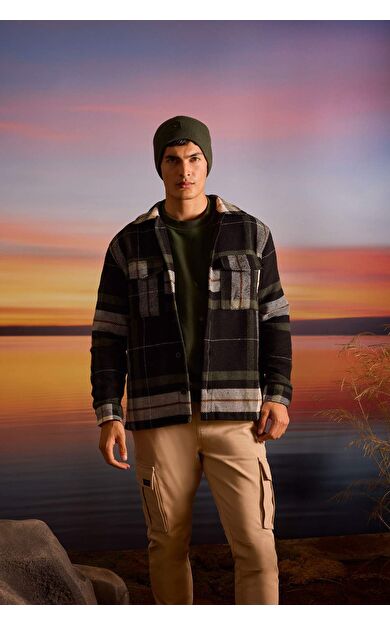 DeFacto Relax Fit Kareli Oduncu Uzun Kollu Gömlek A7045AX24AUKH471