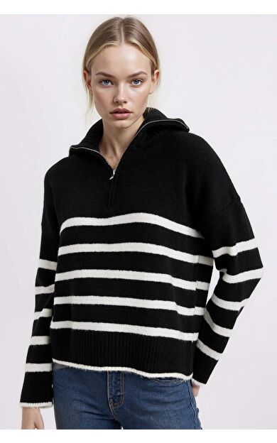 DeFacto Oversize Fit Çizgili Fermuarlı Dik Yaka Triko Kazak A7173AX24WNBK26