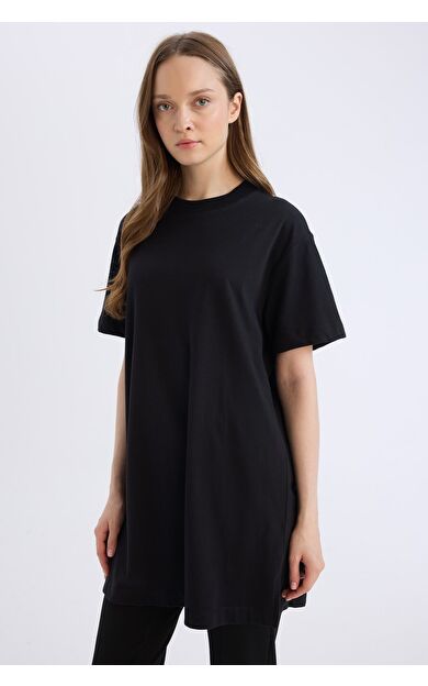 DeFacto Regular Fit Bisiklet Yaka Basic Düz Kısa Kollu Tişört Tunik A8351AX25SPBK27