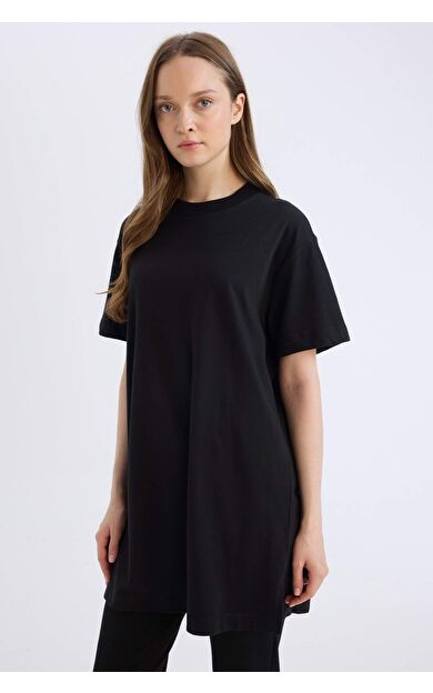 DeFacto Regular Fit Bisiklet Yaka Basic Düz Kısa Kollu Tişört Tunik A8351AX25SPBK27