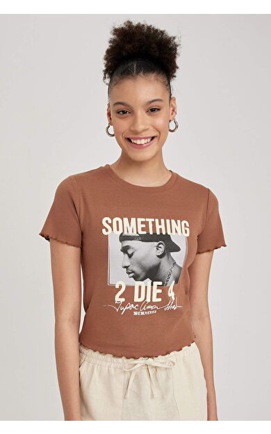 DeFacto DeFactoFit Coool Tupac Shakur Fitted Baskılı Kısa Kollu Tişört