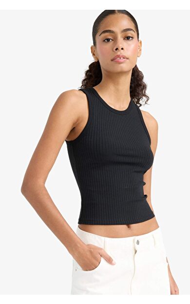 DeFacto Slim Fit Dar Kesim Halter Yaka Fitilli Kaşkorse Atlet A8859AX25AUBK81