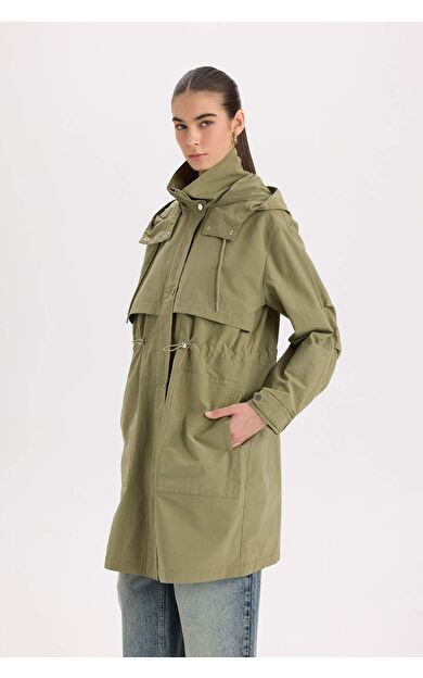 DeFacto Su İtici İnce Uzun Mont Parka Oversize Geniş Kesim Kapüşonlu Cepli