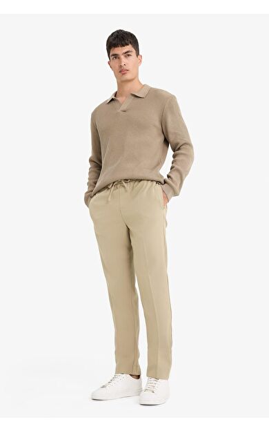 DeFacto Yazlık Kumaş Jogger Pantolon Beli Bağcıklı Lastikli Düz Paça Cepli Her Yöne Esneyen A9943AX25SPBG315