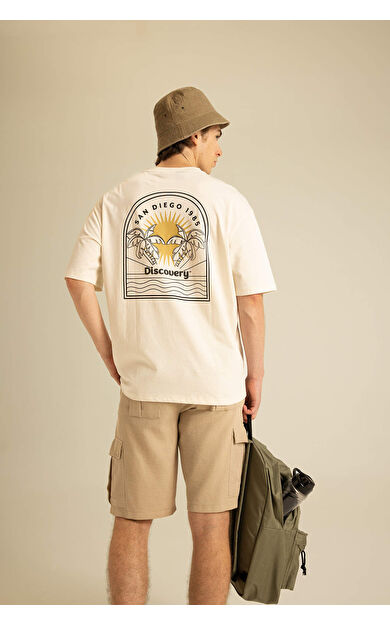 DeFacto Discovery Channel Oversize Fit Bisiklet Yaka Tişört