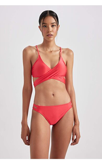 DeFacto Fall in Love Regular Fit Bikini Alt B0379AX23HSRD197