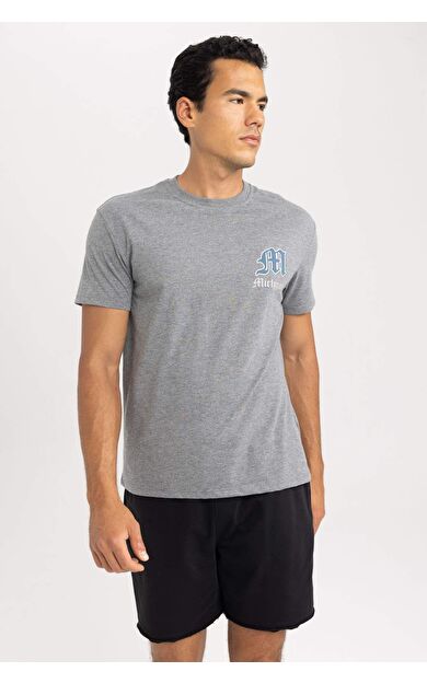 DeFacto Regular Fıt Bisiklet Yaka Baskılı Kısa Kollu Tişört