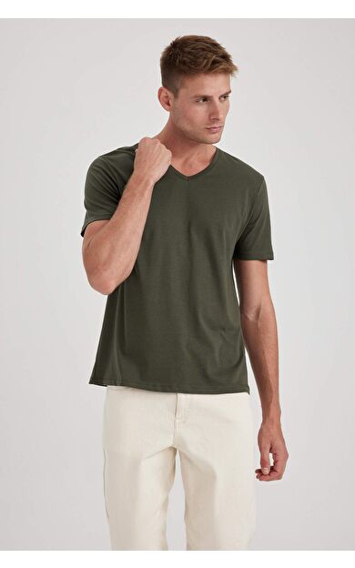 DeFacto Slim Fit Dar Kesim V Yaka Pamuklu Tişört B0646AXNSKH465