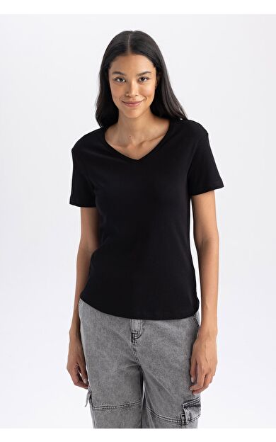 DeFacto Slim Fit Dar Kesim Ribana Kısa Kollu Tişört B0647AXNSBK81