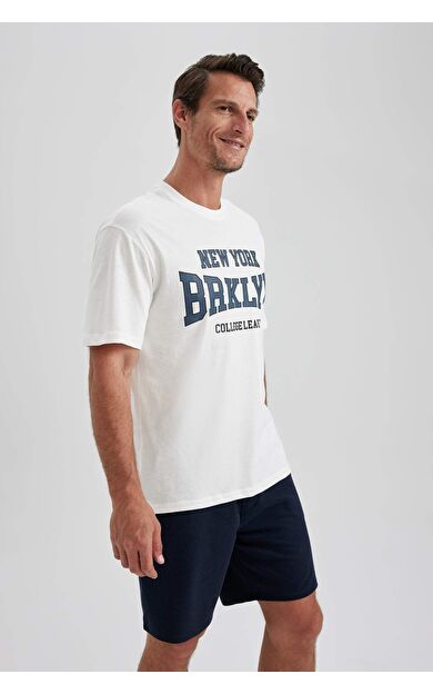 DeFacto Regular Fit Bisiklet Yaka Kısa Kollu Tişört B0656AXNSER105