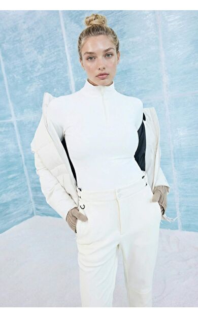 DeFactoFit Standart Fit Dik Yaka Sporcu Uzun Kollu Tişört B0811AX25AUER105