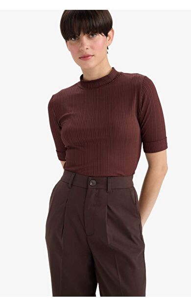 Regular Fit Yarım Balıkçı Yaka Fitilli Kaşkorse Kısa Kollu Tişört B1177AX25AUBN341