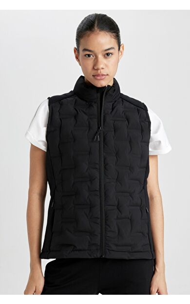 DeFacto Su İtici Slim Fit Sporcu Yelek