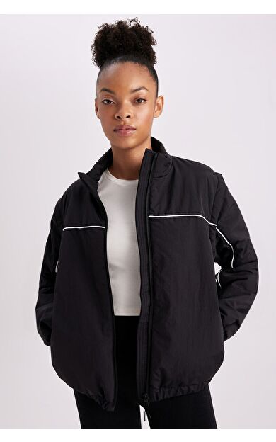 DeFacto Su İtici Regular Fit Mont B2419AX24SPBK81