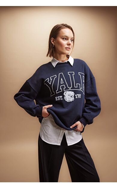 DeFacto Yale University Oversize Fit Bisiklet Yaka Kalın Kumaş Sweatshirt