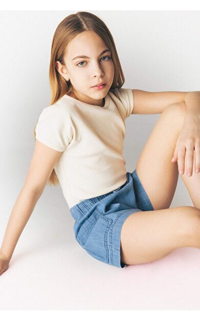 DeFacto Kız Çocuk Slim Fit Dar Kesim Bisiklet Yaka Basic Düz Fitilli Kaşkorse Kısa Kollu Tişört B3053A825SMER134