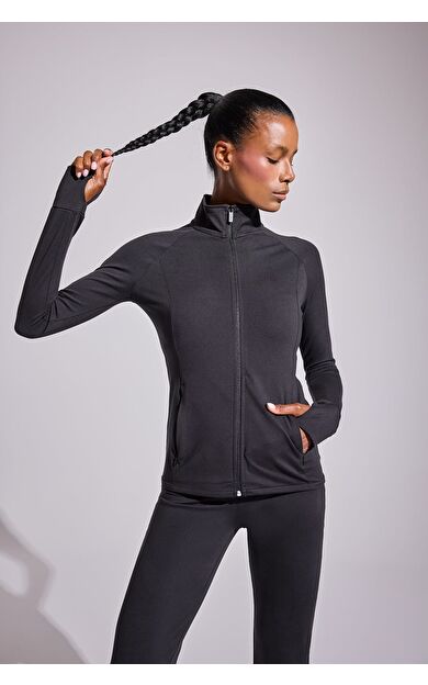 DeFacto DeFactoFit Fitted Dik Yaka Çift Cepli Fermuarlı Spor Hırka B3985AX25AUBK81