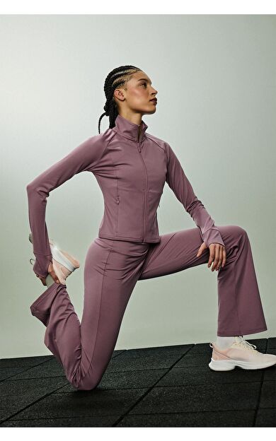 DeFacto Flare Fit Toparlayıcı Yüksek Bel İspanyol Paça Soft Touch Sporcu Pantolon
