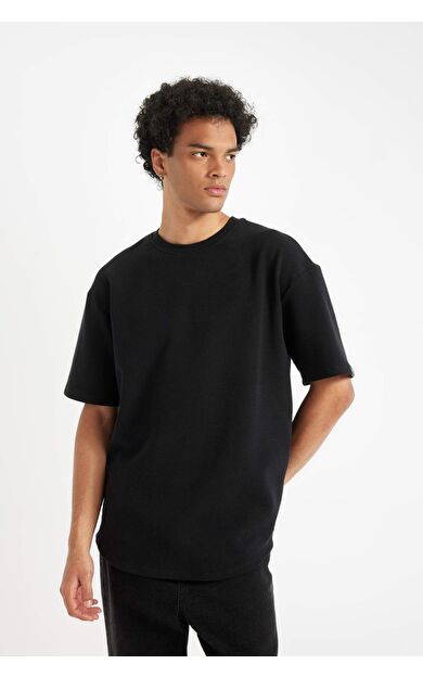 DeFacto DeFactoFit Comfort Fit Bisiklet Yaka Waffle Kısa Kollu Tişört B4443AX24AUBK81