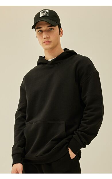 DeFacto Comfort Fit Kapüşonlu Sweatshirt B4446AX24SPBK81