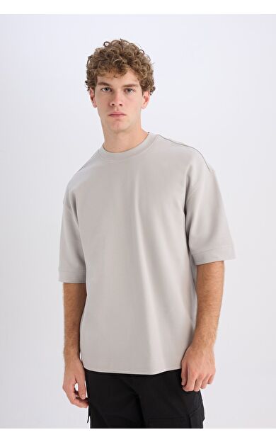 DeFacto Loose Fit Bisiklet Yaka Kısa Kollu Ağır Kumaş Tişört B4844AX25SPGR253