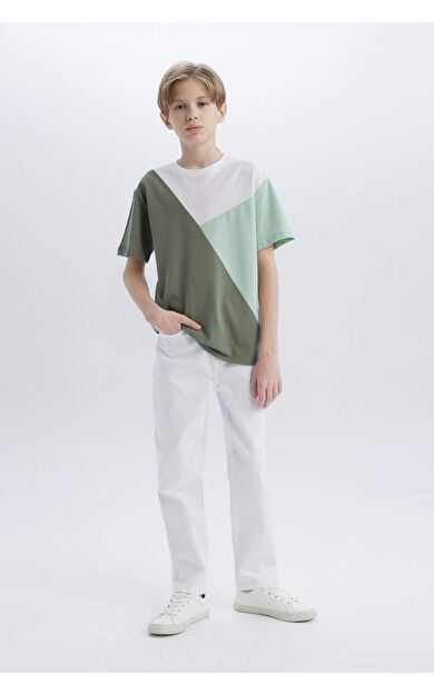 DeFacto Erkek Çocuk Straight Fit Düz Paça Jean Pantolon B5616A825SMWT32