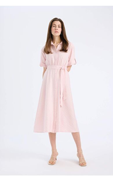 Gömlek Yaka Kısa Kollu Kuşaklı Midi Elbise