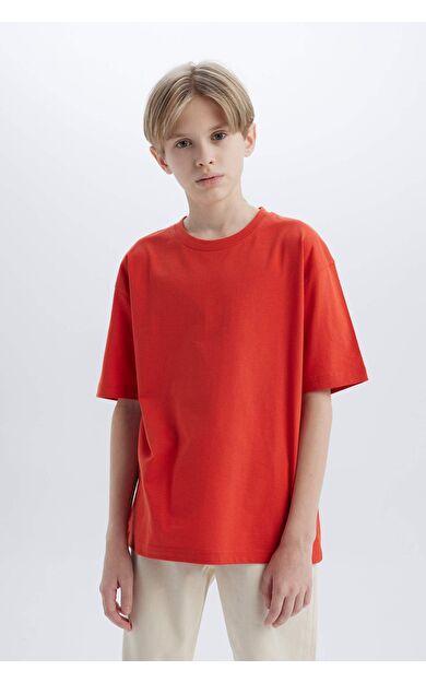 DeFacto Erkek Çocuk Oversize Geniş Kalıp Bisiklet Yaka Basic Düz Kısa Kollu Tişört B5927A825SMOG605