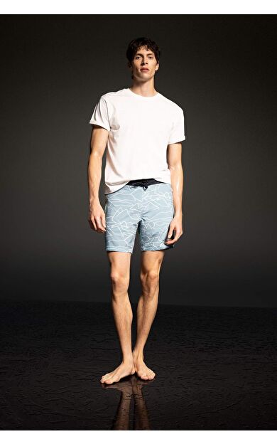 DeFactoFit Regular Fit Baskılı Esnek Dokulu Diz Boyu Deniz Şortu