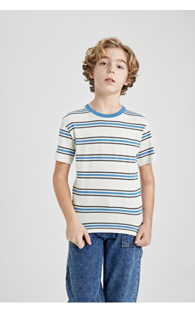 DeFacto Erkek Çocuk Regular Fit Bisiklet Yaka Çizgili Kısa Kollu Tişört B6156A824SMER105