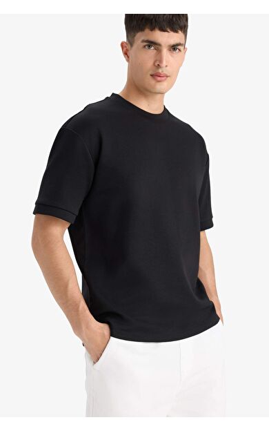 DeFacto Oversize Geniş Kalıp Bisiklet Yaka Basic Düz Kısa Kollu Siyah Tişört