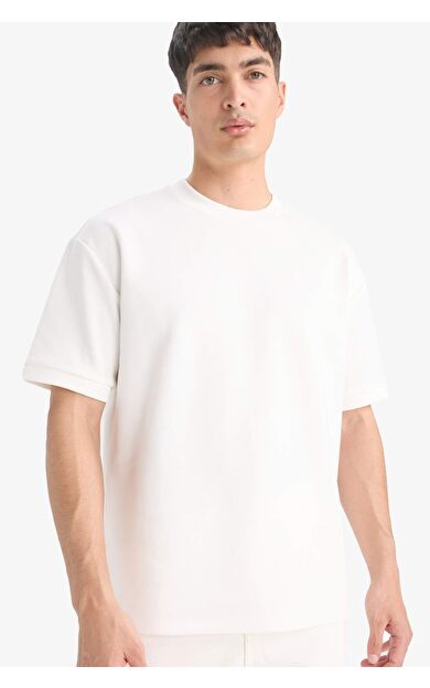 DeFacto Oversize Geniş Kalıp Bisiklet Yaka Basic Düz Kısa Kollu Beyaz Tişört