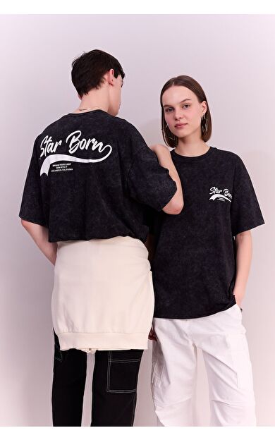 DeFacto Oversize Fit Bisiklet Yaka Baskılı Kısa Kollu Tişört B6798AX24SMBK81