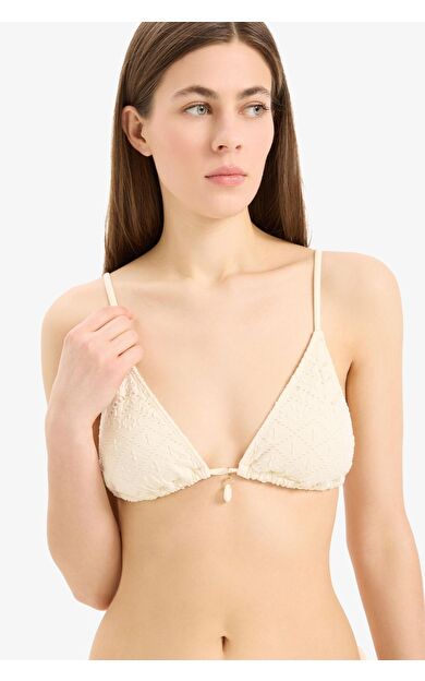 DeFacto Fall in Love Regular Fit Nakışlı Brode Bikini Üstü