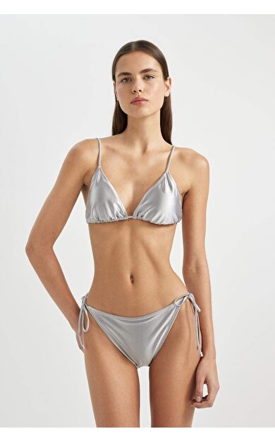 DeFactoFit Fall in Love Regular Fit Saten Bağcıklı  Bikini Alt